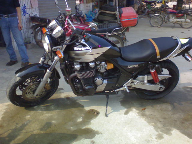 鹤山1２８００RMB售川崎西风1100C