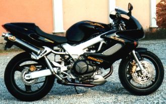 各式各样的HONDA VTR1000F！！