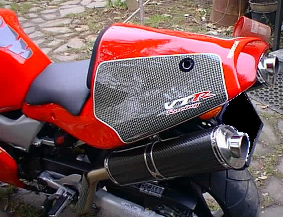 各式各样的HONDA VTR1000F！！