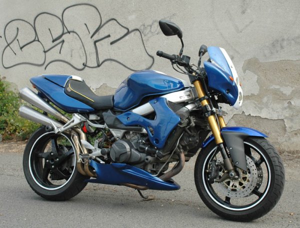 各式各样的HONDA VTR1000F！！
