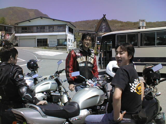 [转帖]04年日本纪念XJR诞生10周年大规模庆典活动