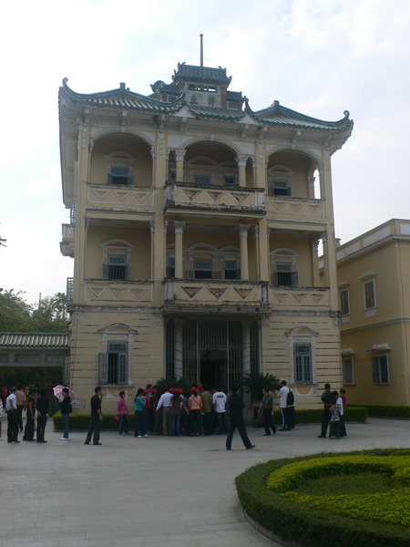 M2与KT 应雅哈马邀请,游街街...