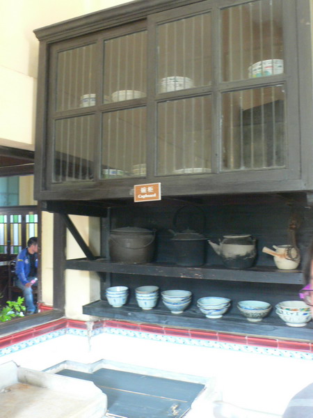 M2与KT 应雅哈马邀请,游街街...