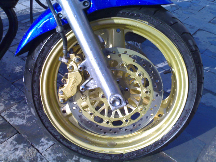 南京地区14500转让97CB400一辆。