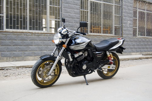 桂林代友18500元卖98CB400