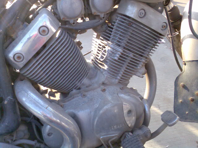 南海卖XV400尸体，2500元，可刀。
