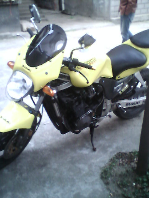 湖北代友出售手工改制铃木GSX1100