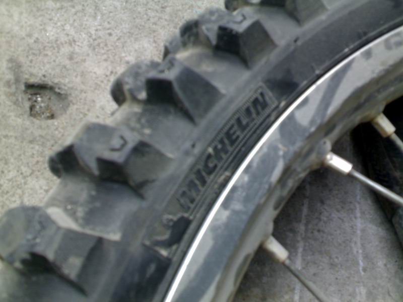 鹤山车友激改CRF450滑胎车出售2.5W可刀加送原装车古越野胎
