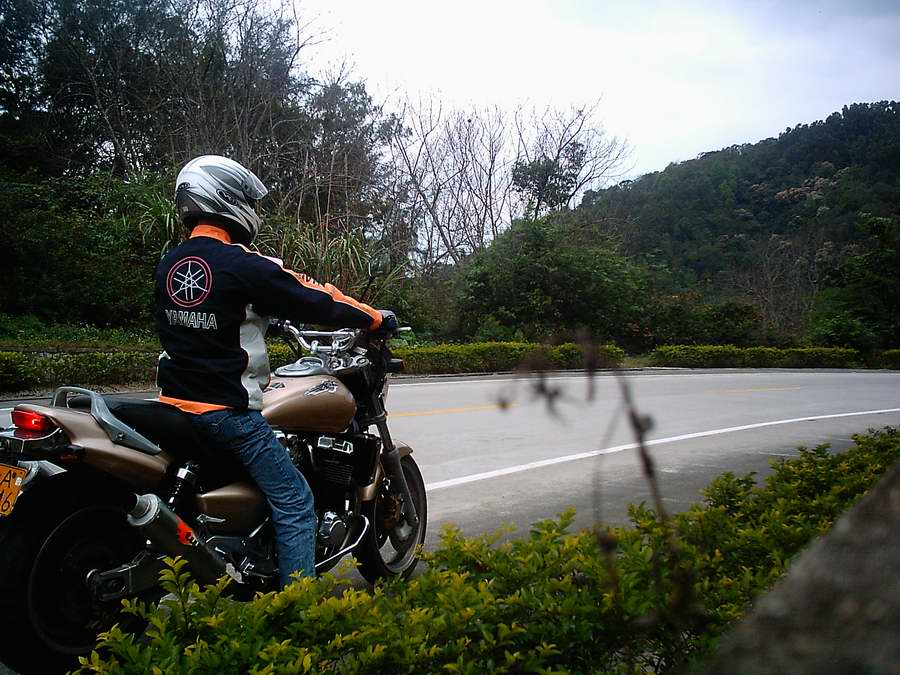 今天跑了趟五指山(海南)