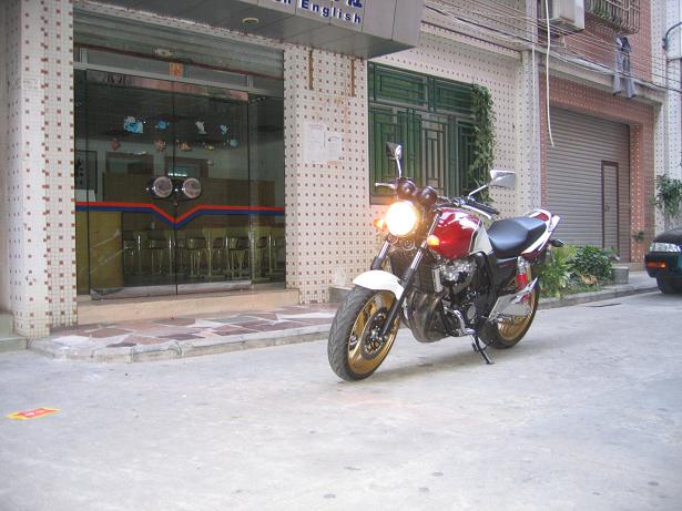汕尾地区出售06三代CB400 价格37000