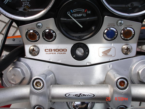 [公告]用CB1000换黄蜂600或ｖｔｅｃ