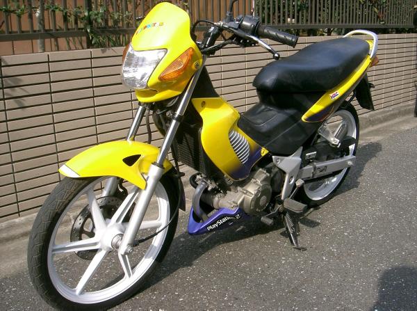 人妖:GP500勝記念車