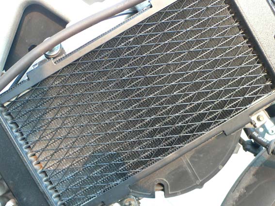 江门29800出售自用03VTR1000F！