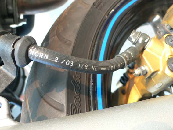 江门29800出售自用03VTR1000F！