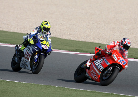 07年MOTOGP首战,斯通纳称冠,罗斯第2