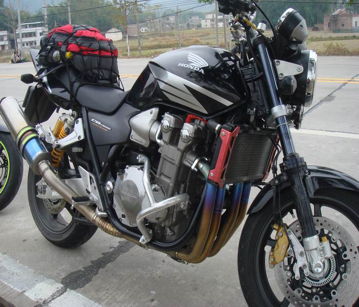 东莞厚街75000出售自用CB13000.06年带ABS