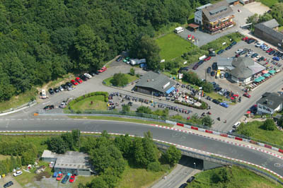 摩托旅行者的乐园，德国Nurburgring Nordschleife