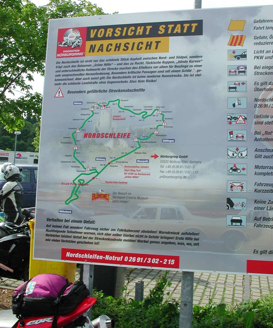 摩托旅行者的乐园，德国Nurburgring Nordschleife