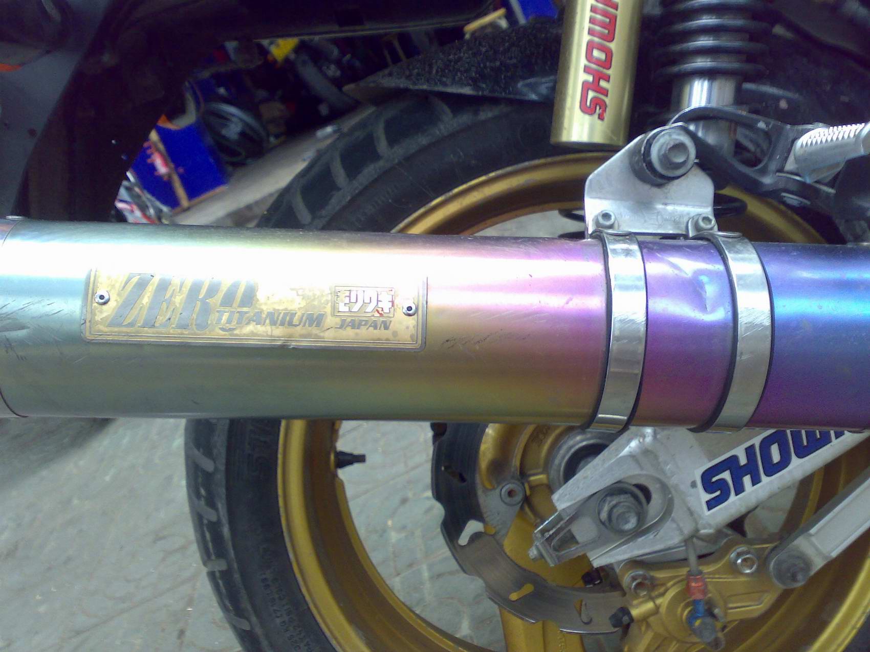 出售小改01VTEC,帶堅牌堅檔新R牌.有興趣的進來看看