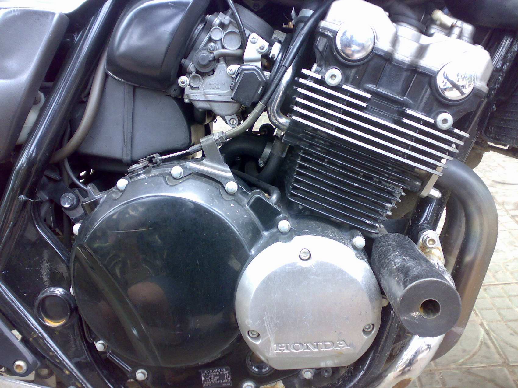 出售小改01VTEC,帶堅牌堅檔新R牌.有興趣的進來看看