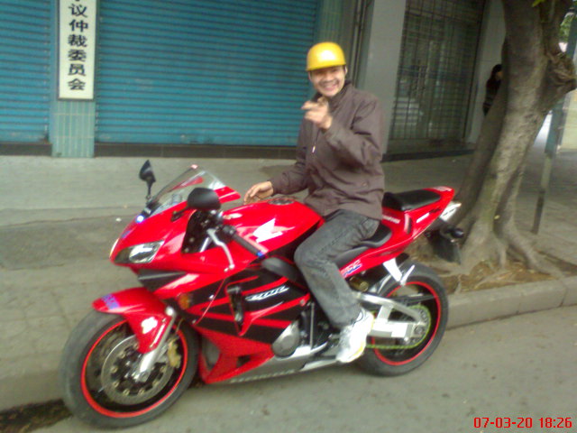 2007年3月20号肇庆市全面改变摩的容貌！