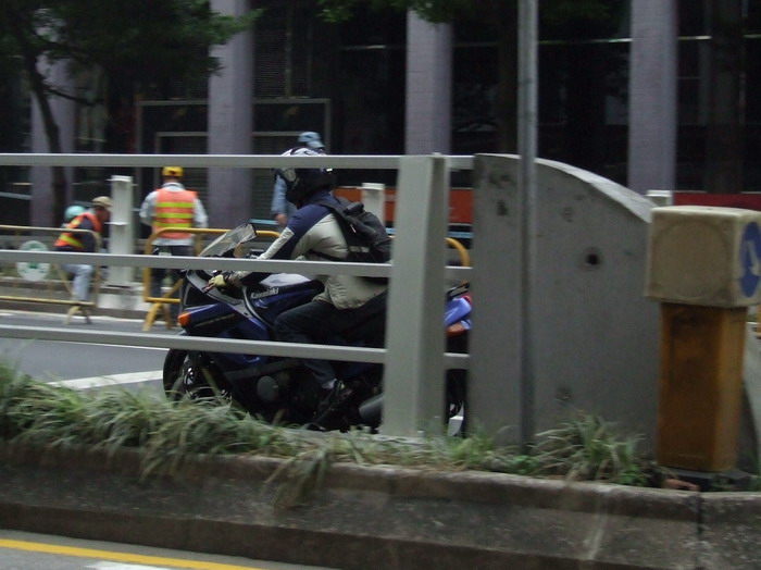 劲改的羊羊 / 警察的好车 / 人民的牛车 / 唉唉唉口水又来了