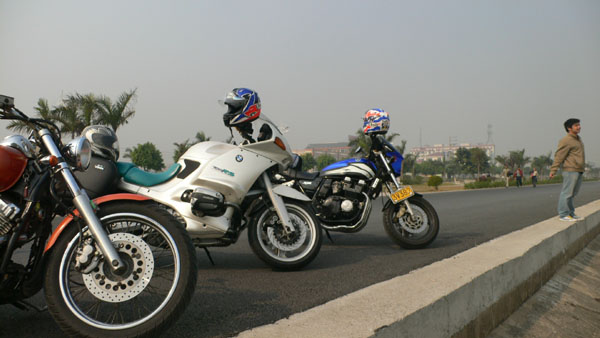 出售自用BMW R1100RS,可交换其它车系!