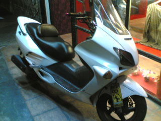 广东汕头  出售本田沙船 FOZA250  00版