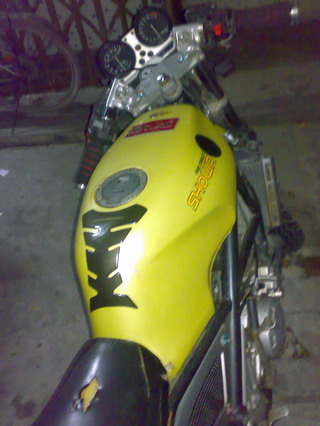 广东汕头地区出售雅马Ｒ１-Ｚ２５０　２５００元！