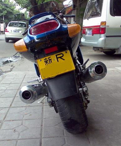 肇庆18500卖新疆真牌97 ZZR1100