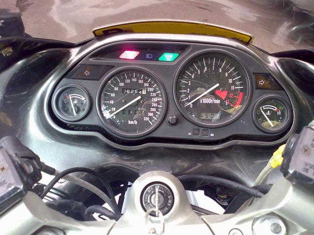 肇庆18500卖新疆真牌97 ZZR1100