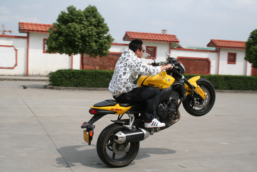 告别了。。。我所爱的06FZ1 FAZER