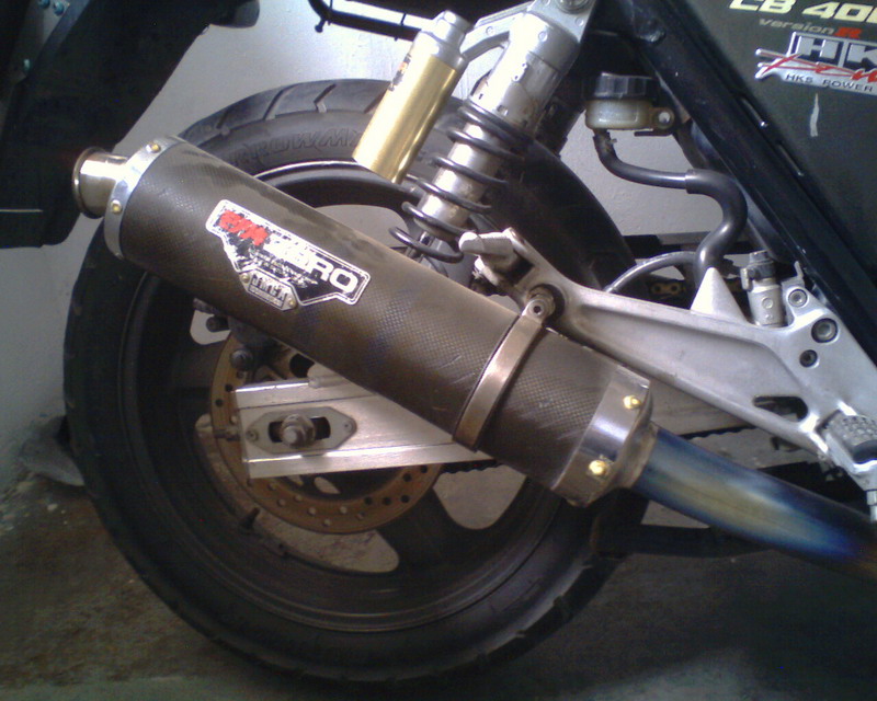 广州CB400一口价6500，要的马上拿走！！！！！