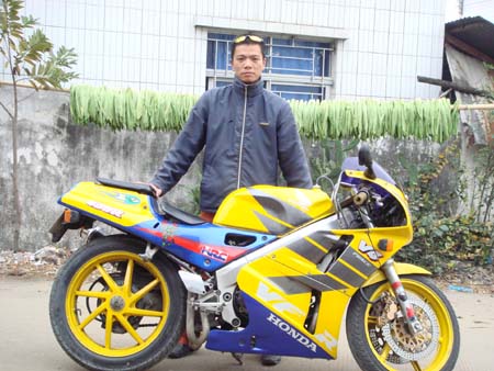 中山出售超精神VFR400.59匹马力