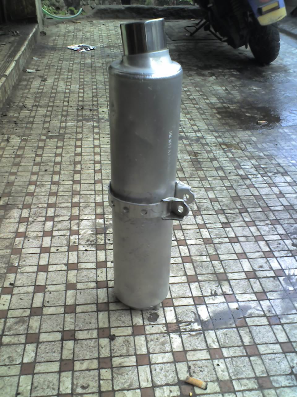 南海出售３ＸＶ化油器．ＣＢＲ２９原装全新排气