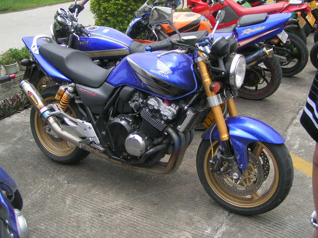 我想问关于VTEC3的排气///