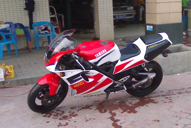 江门２３６００转让两台车（Ｖ２．ＫＬＸ２５０）
