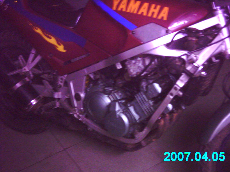 广东恩平出售FZR250  =2600元