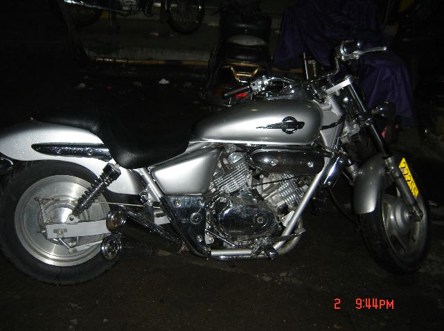 汕尾地区出售honda magna250  8500元.或换车玩