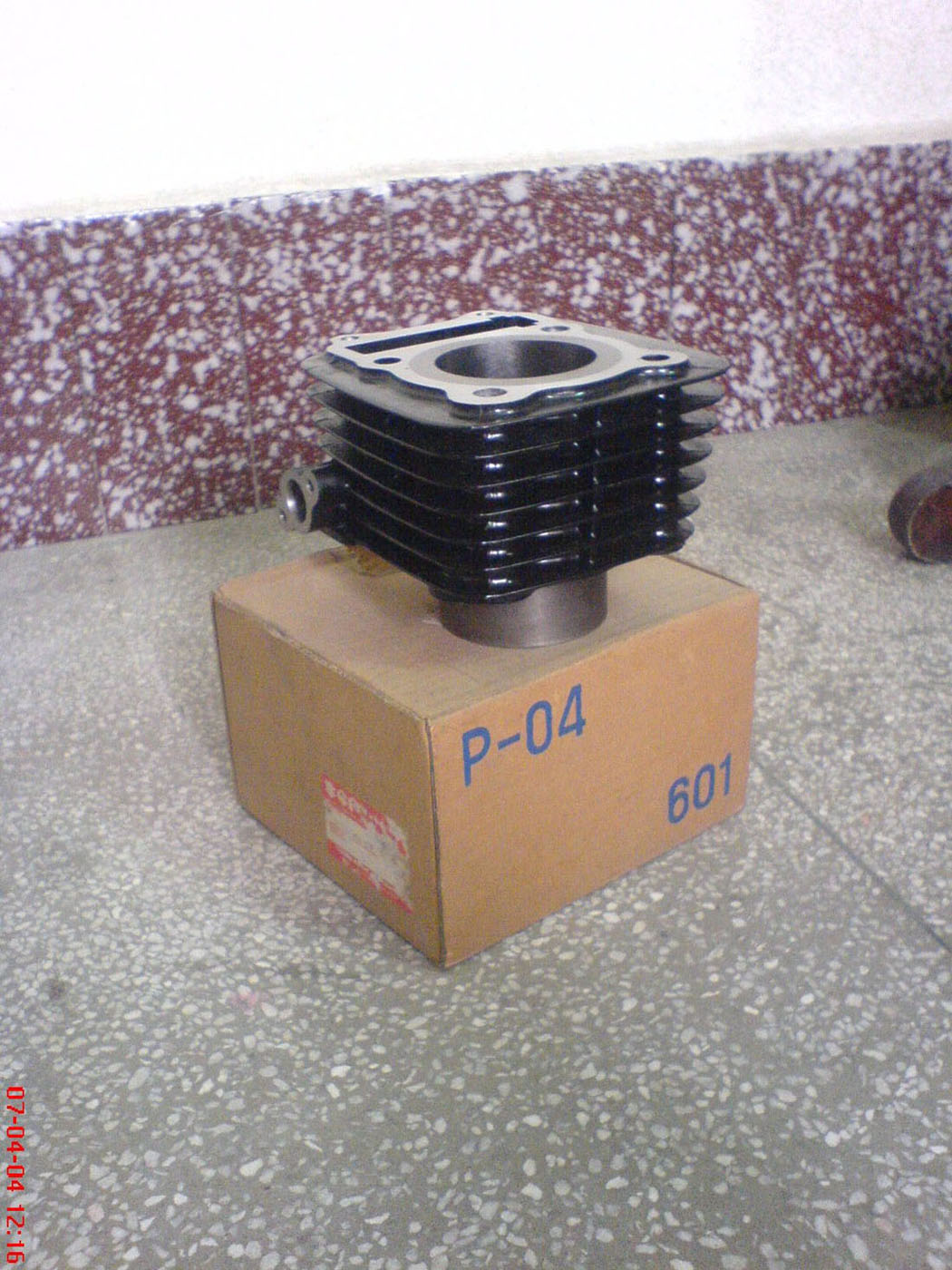 佛冈出售几件GS125全新原装配件.