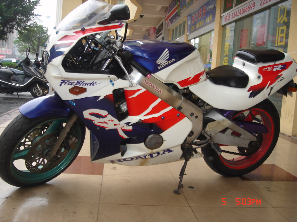 广东开平（7500）出售CBR400RR （23）。。