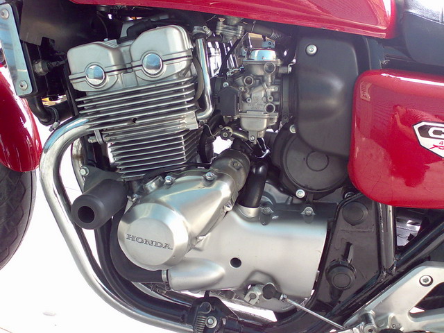 肇庆15500卖超精神复古CB400FOUR