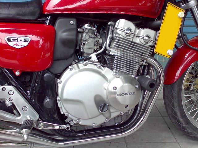 肇庆15500卖超精神复古CB400FOUR
