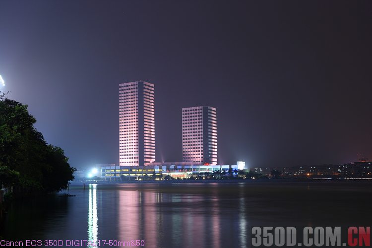 可爱开平我的家~~~今天学拍夜景~~~