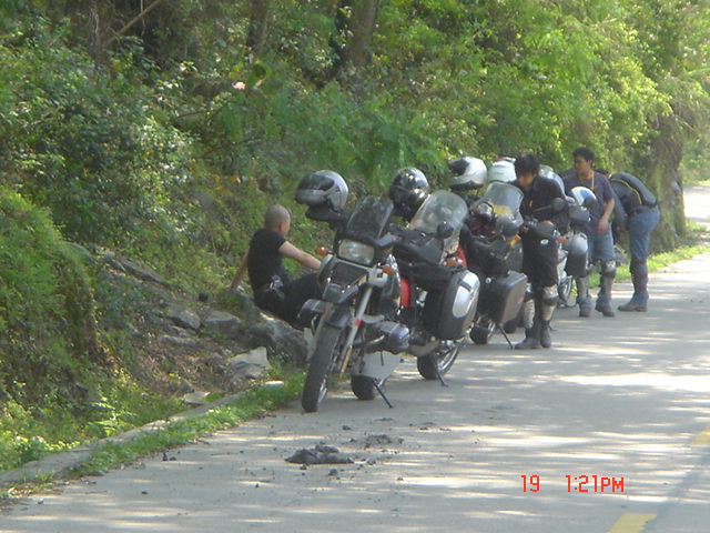 ＢＭＷ　　７　　ＧＳ　鸡肚跑鸡背