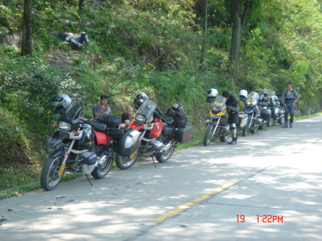 ＢＭＷ　　７　　ＧＳ　鸡肚跑鸡背