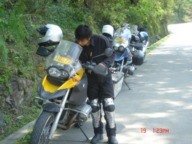 ＢＭＷ　　７　　ＧＳ　鸡肚跑鸡背