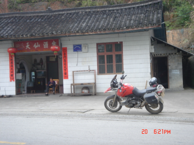 ＢＭＷ　　７　　ＧＳ　鸡肚跑鸡背