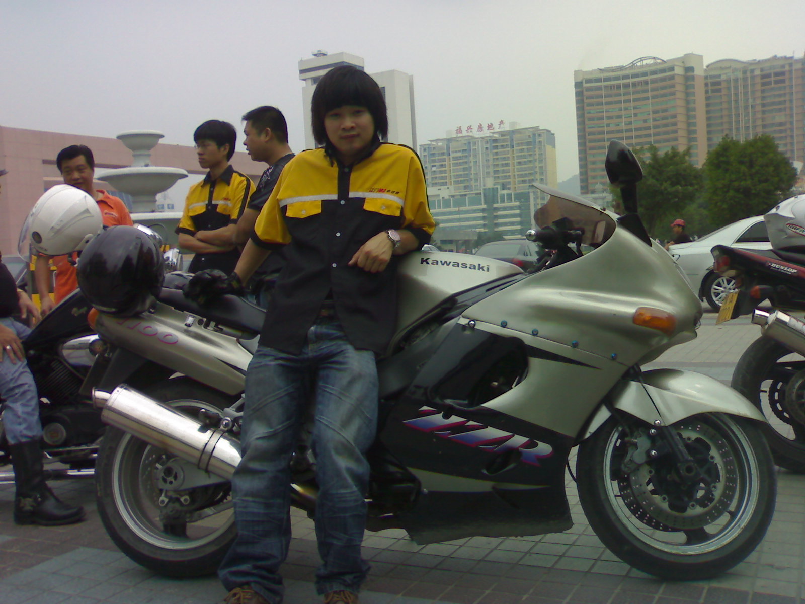跟随Ｍ２到梧州