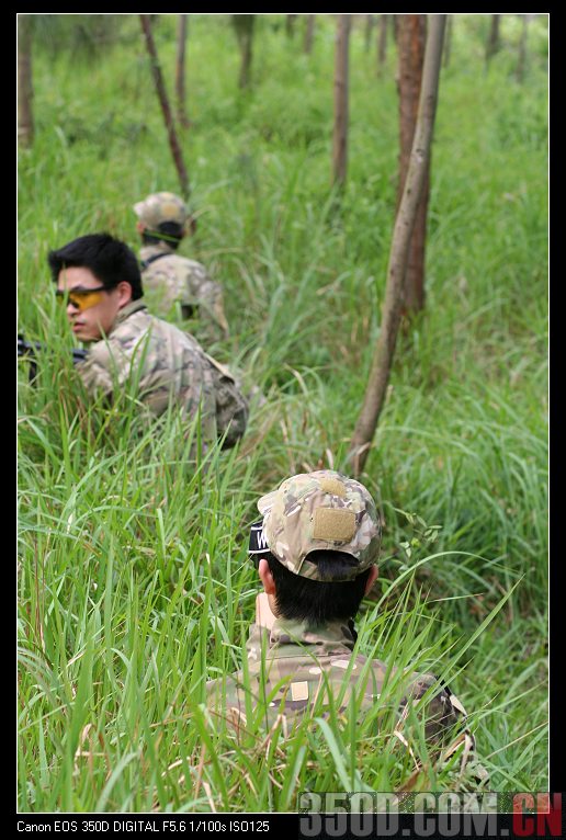 真人版CS,俺昨天去当了一回战地记者~大量图片网速慢不要进-->夏日炎炎转移
